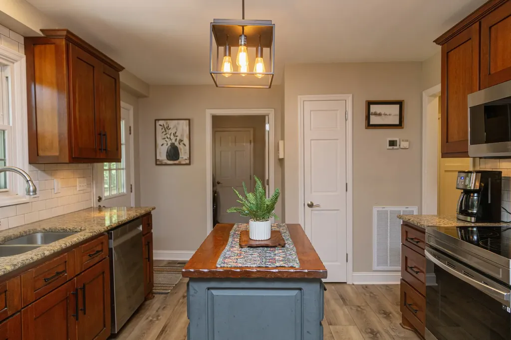 146 Volunteer Road Murfreesboro TN 37128