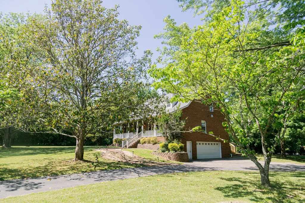 146 Volunteer Road Murfreesboro TN 37128