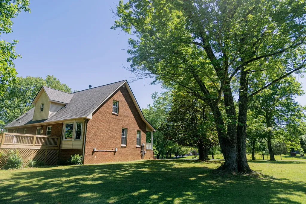 146 Volunteer Road Murfreesboro TN 37128