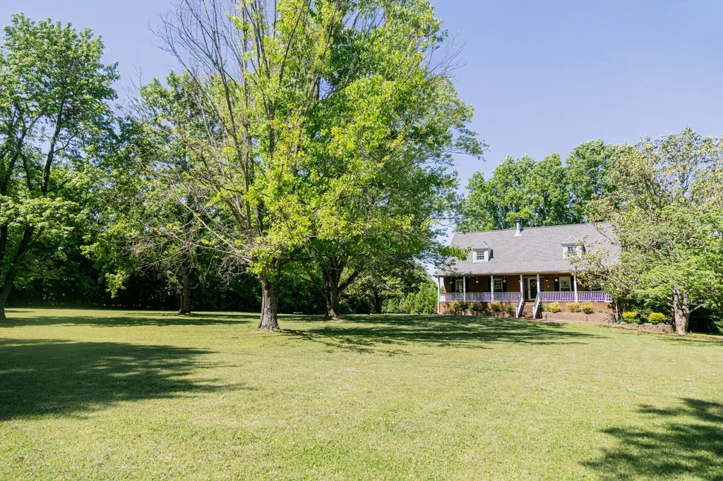 146 Volunteer Road Murfreesboro TN 37128