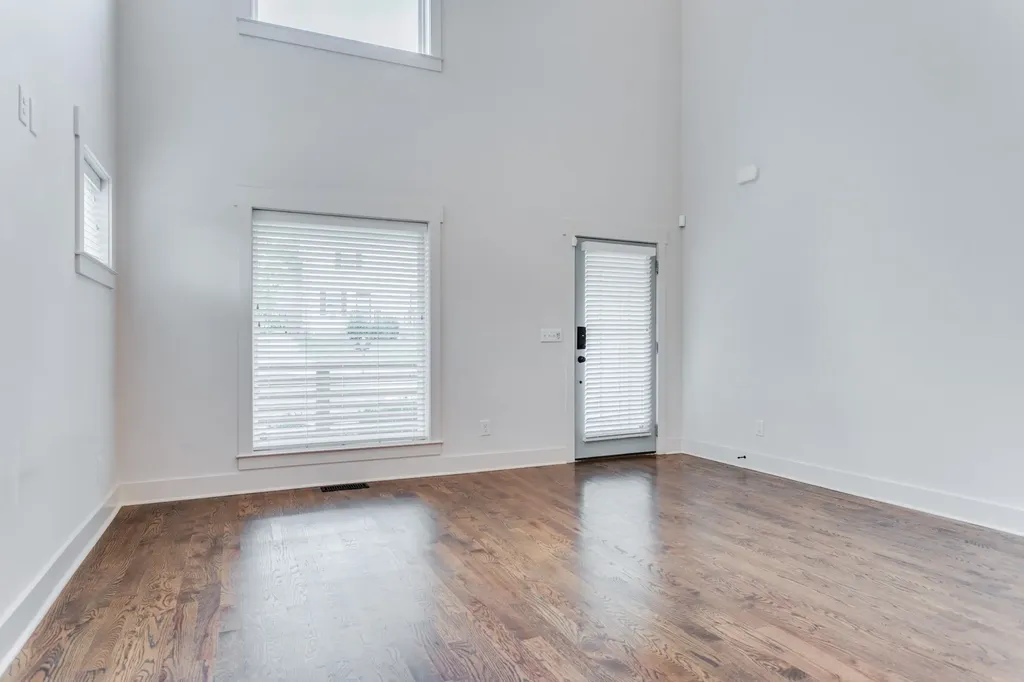 3221B Lincoln Avenue Nashville TN 37218