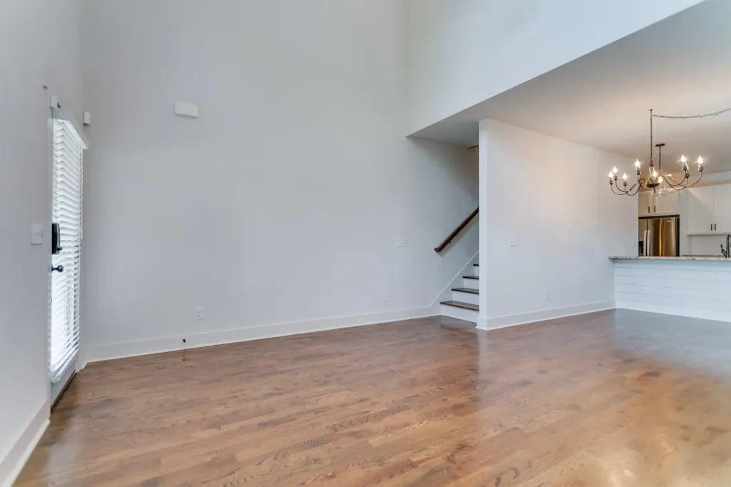 3221B Lincoln Avenue Nashville TN 37218