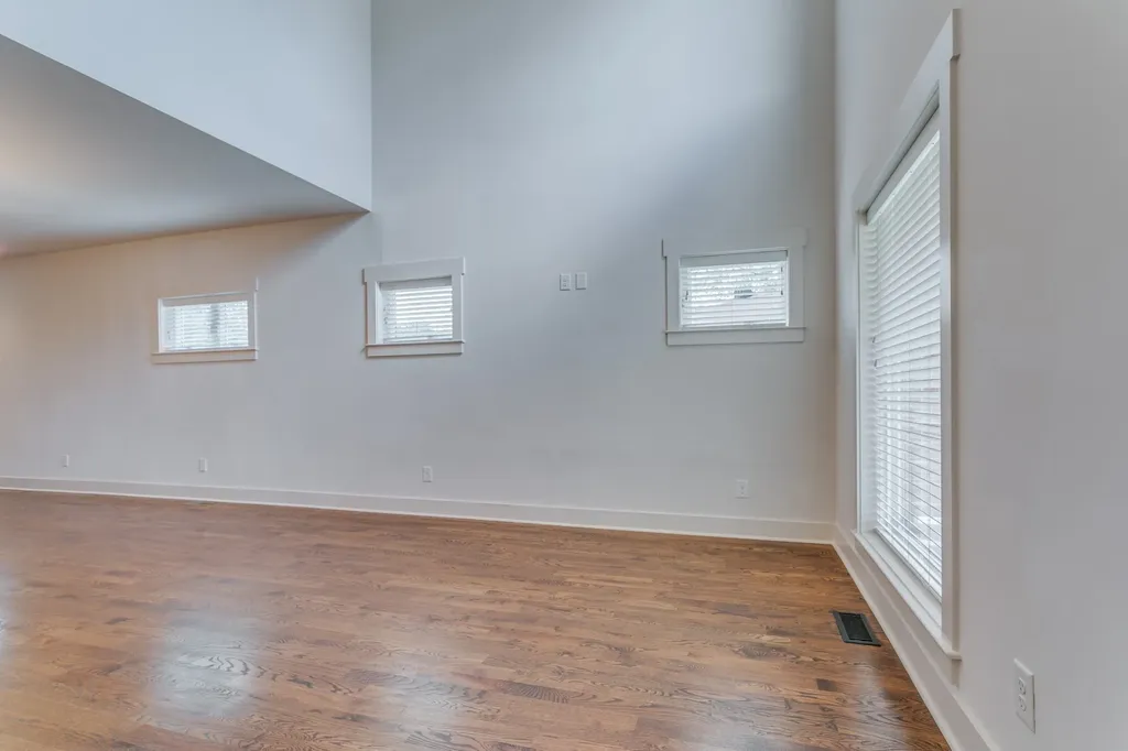 3221B Lincoln Avenue Nashville TN 37218