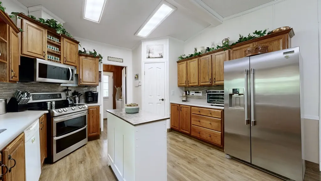250 Brazzell Road Dickson TN 37055