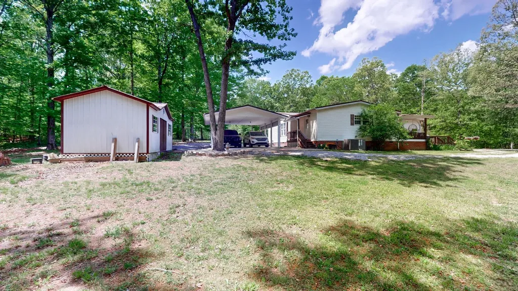 250 Brazzell Road Dickson TN 37055