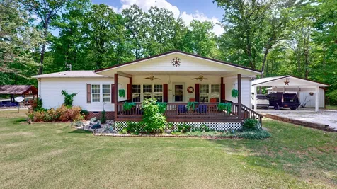 250 Brazzell Road Dickson TN 37055