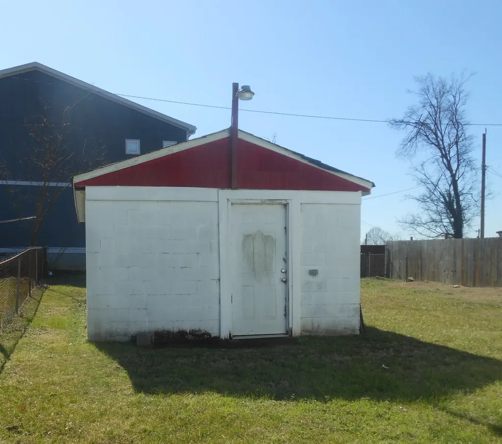 2103 Osage Street Nashville TN 37208