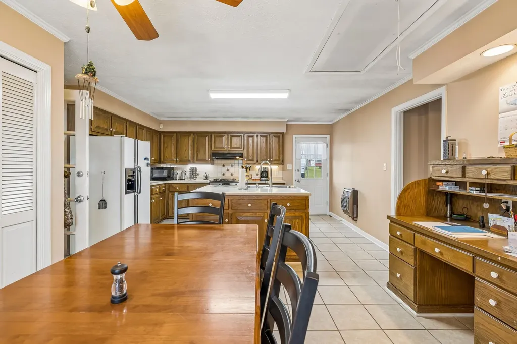 7102 Hartsville Pike Lebanon TN 37087