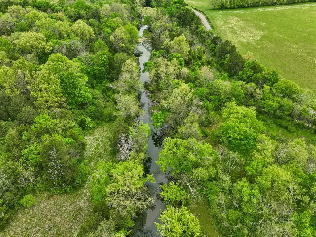 7102 Hartsville Pike Lebanon TN 37087