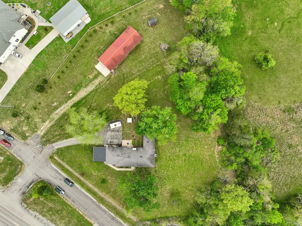 7102 Hartsville Pike Lebanon TN 37087