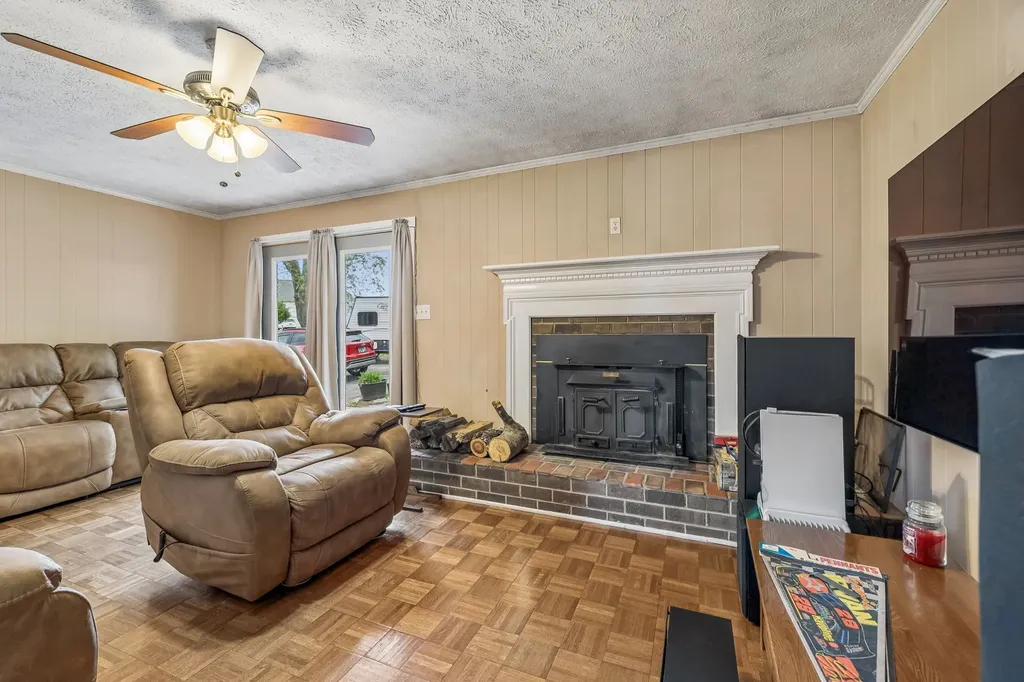 7102 Hartsville Pike Lebanon TN 37087