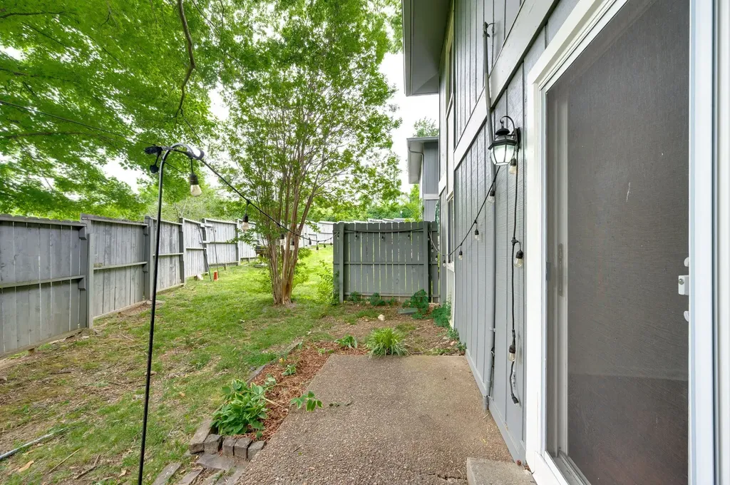21 Vaughns Gap Road Nashville TN 37205