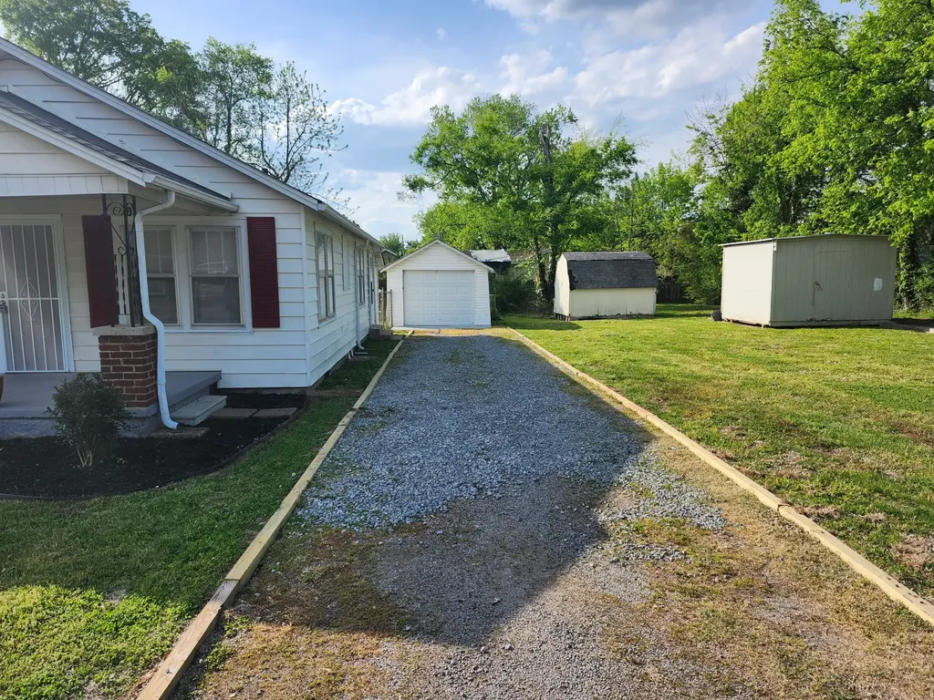 207 28th Street Old Hickory TN 37138