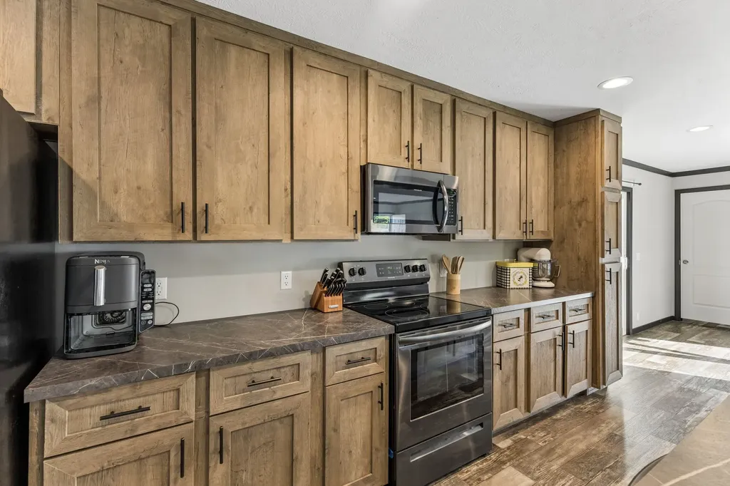 2089 Bear Creek Pike Columbia TN 38401