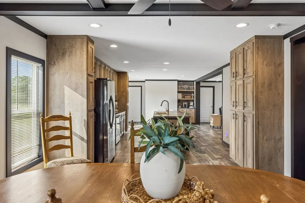 2089 Bear Creek Pike Columbia TN 38401