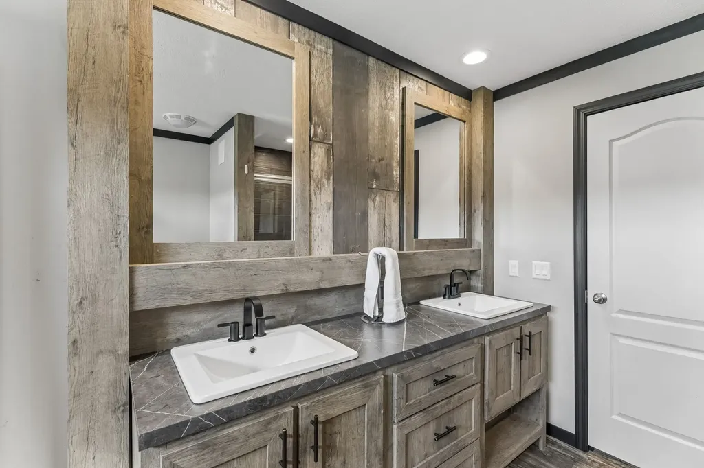 2089 Bear Creek Pike Columbia TN 38401