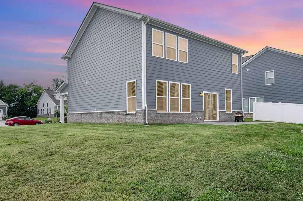 1704 Lannister Avenue Murfreesboro TN 37128