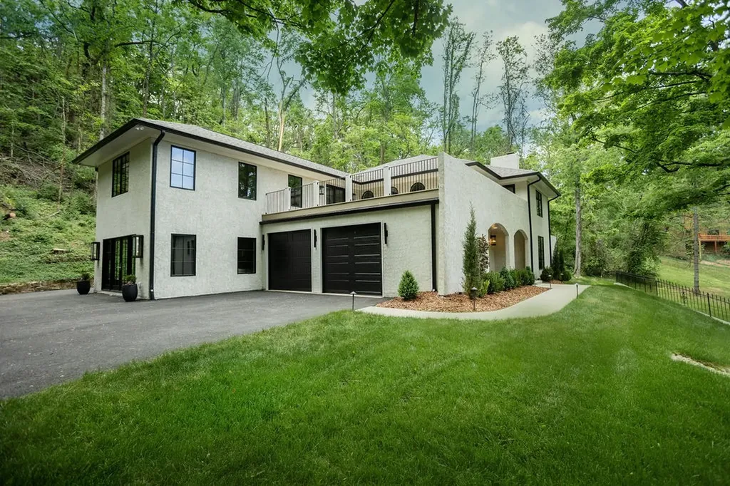 5332 General Forrest Court Nashville TN 37215
