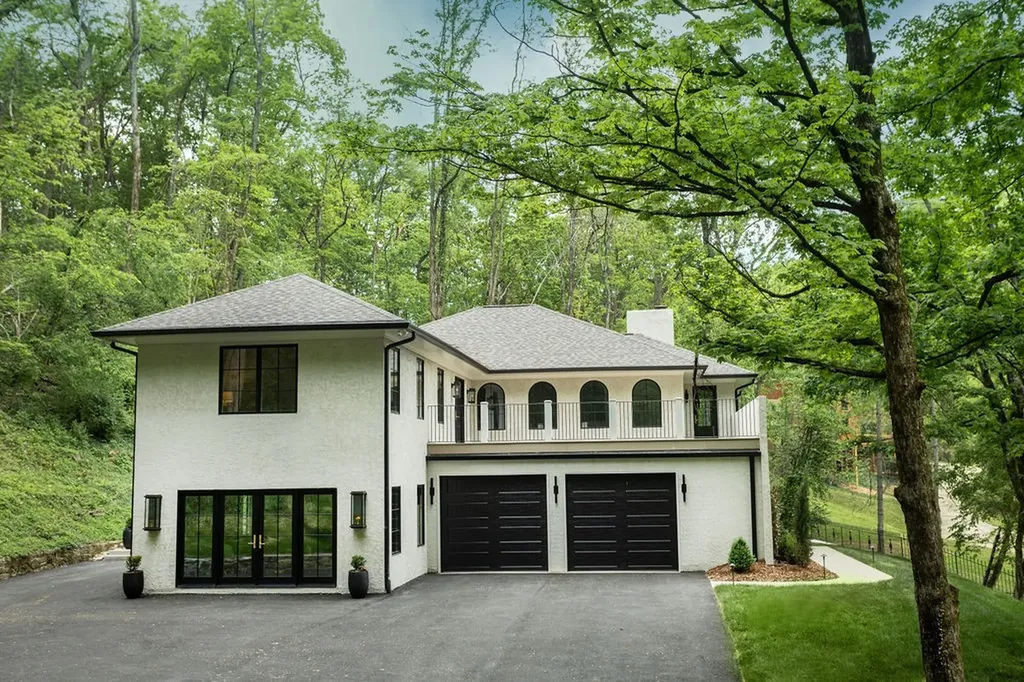 5332 General Forrest Court Nashville TN 37215