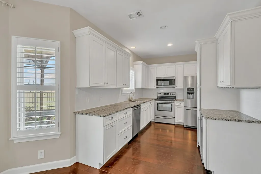 2717 Rosedale Place Nashville TN 37211