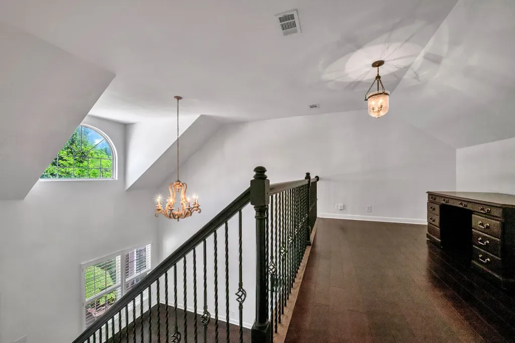 2717 Rosedale Place Nashville TN 37211
