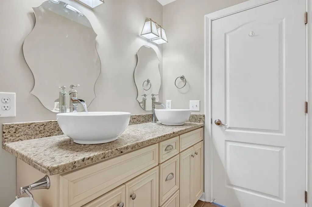 2717 Rosedale Place Nashville TN 37211