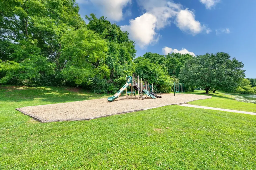 3197 Bush Drive Franklin TN 37064
