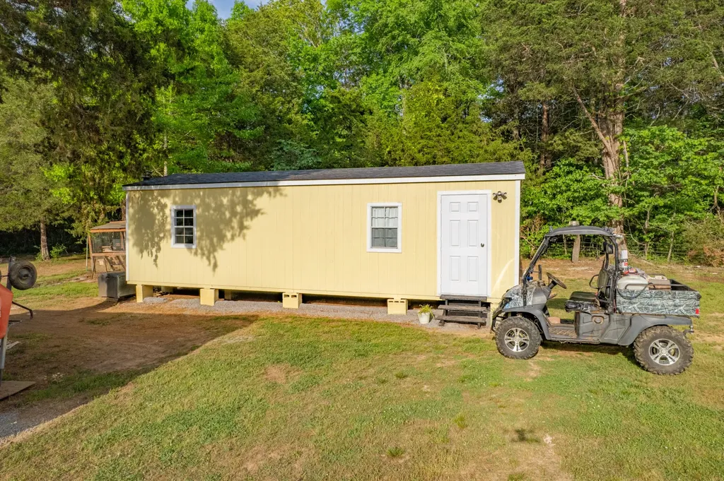 4751 Thick Road Chapel Hill TN 37034