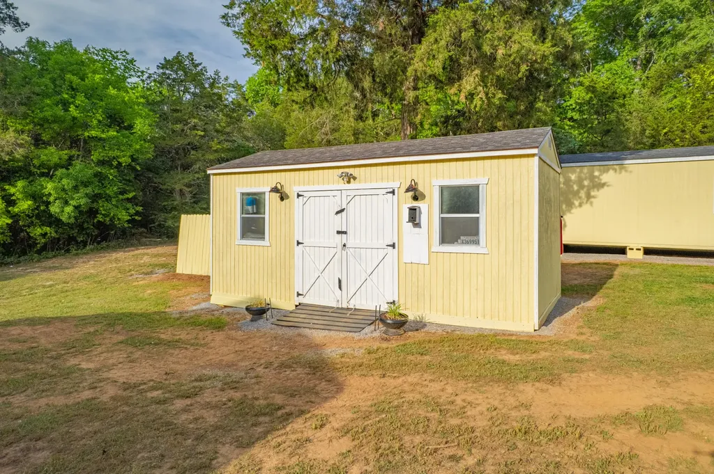 4751 Thick Road Chapel Hill TN 37034