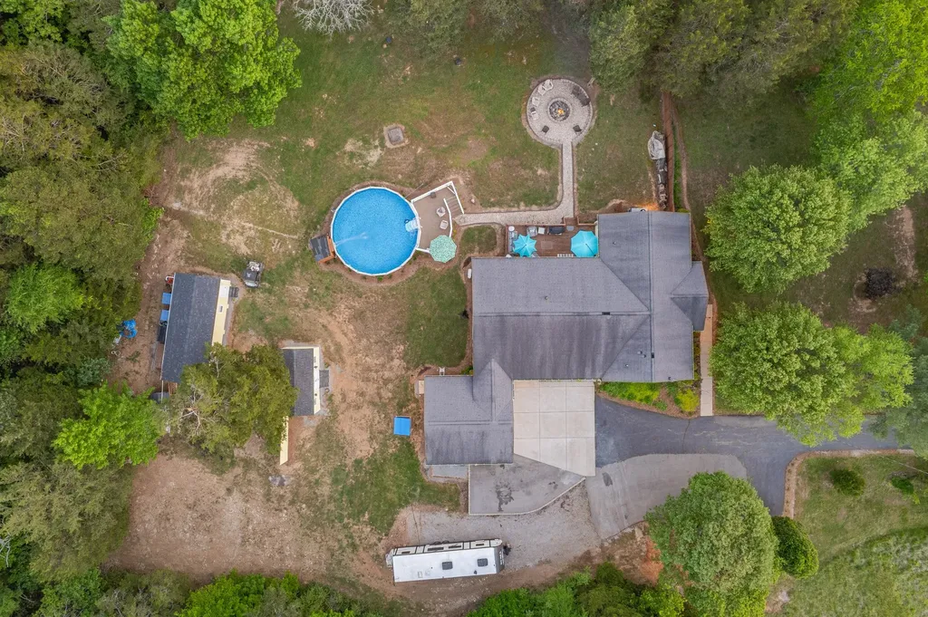 4751 Thick Road Chapel Hill TN 37034