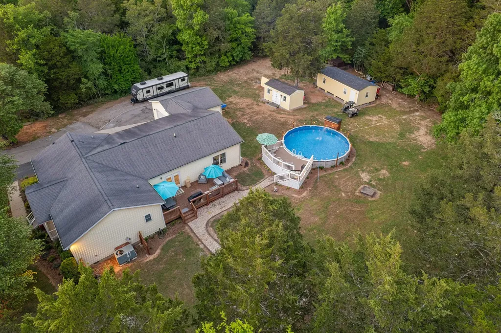 4751 Thick Road Chapel Hill TN 37034