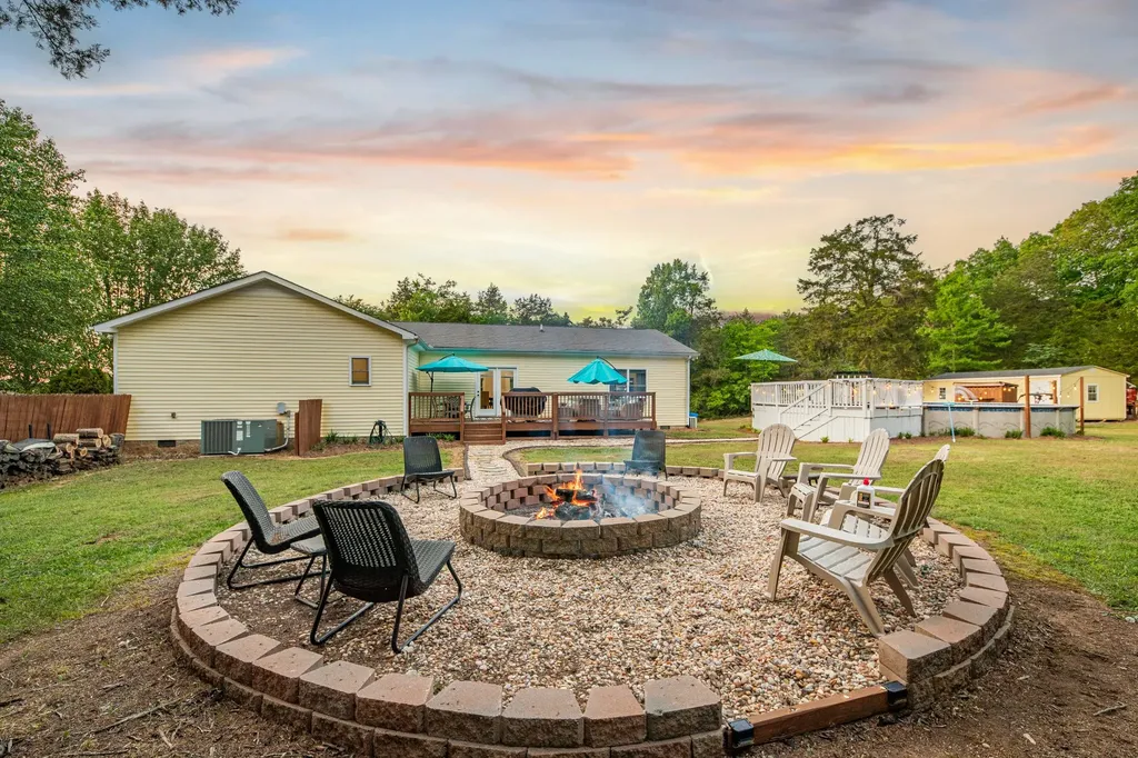 4751 Thick Road Chapel Hill TN 37034