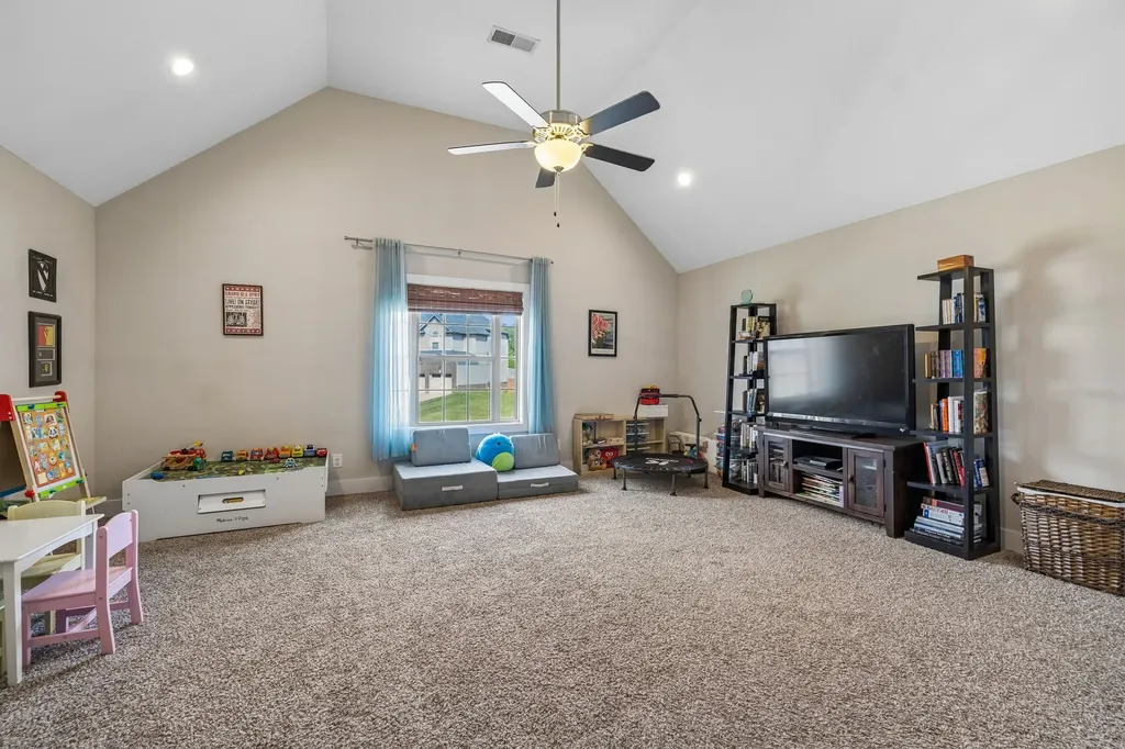 1035 Barnhill Road Clarksville TN 37043