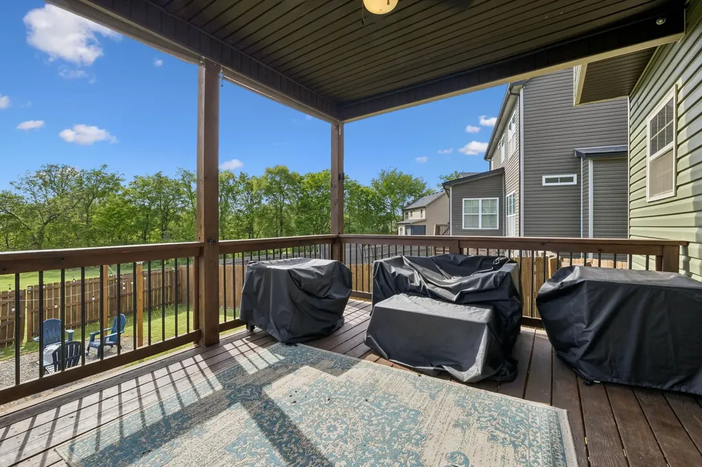 1035 Barnhill Road Clarksville TN 37043