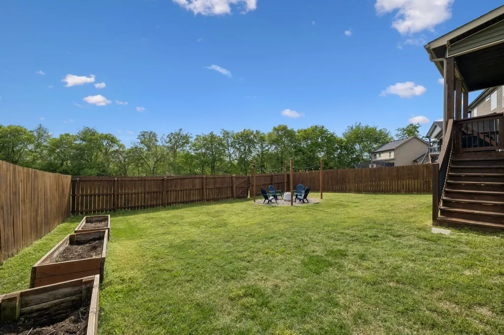 1035 Barnhill Road Clarksville TN 37043