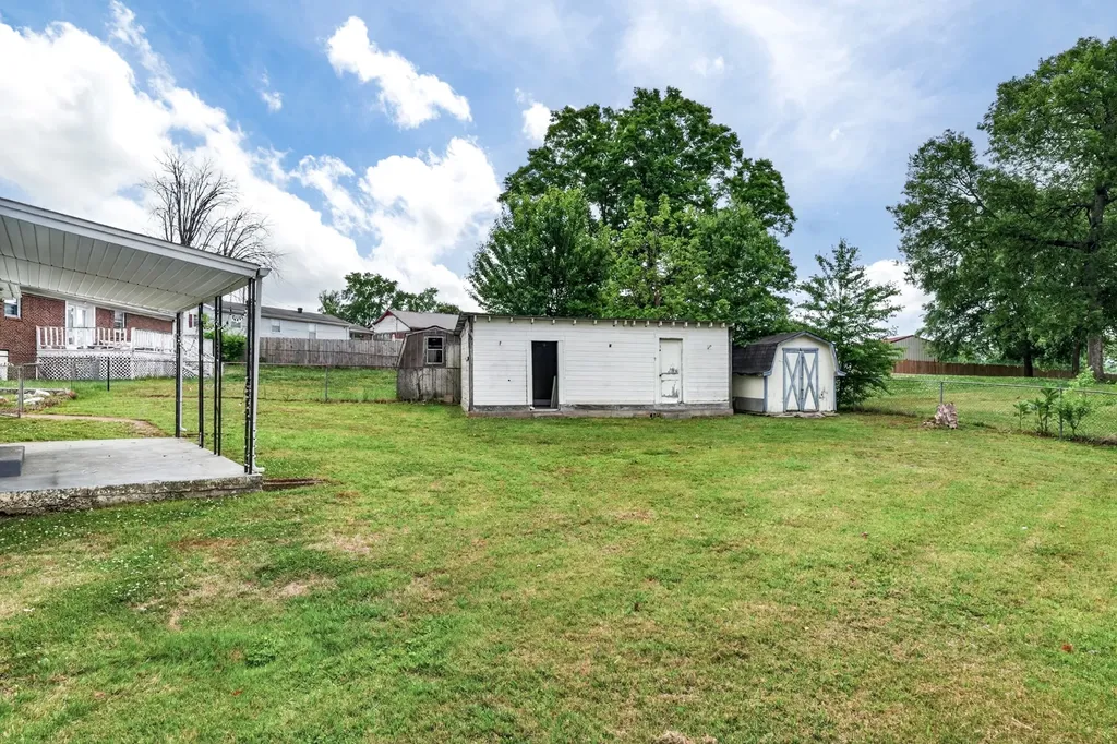 130 Circle Drive Fayetteville TN 37334