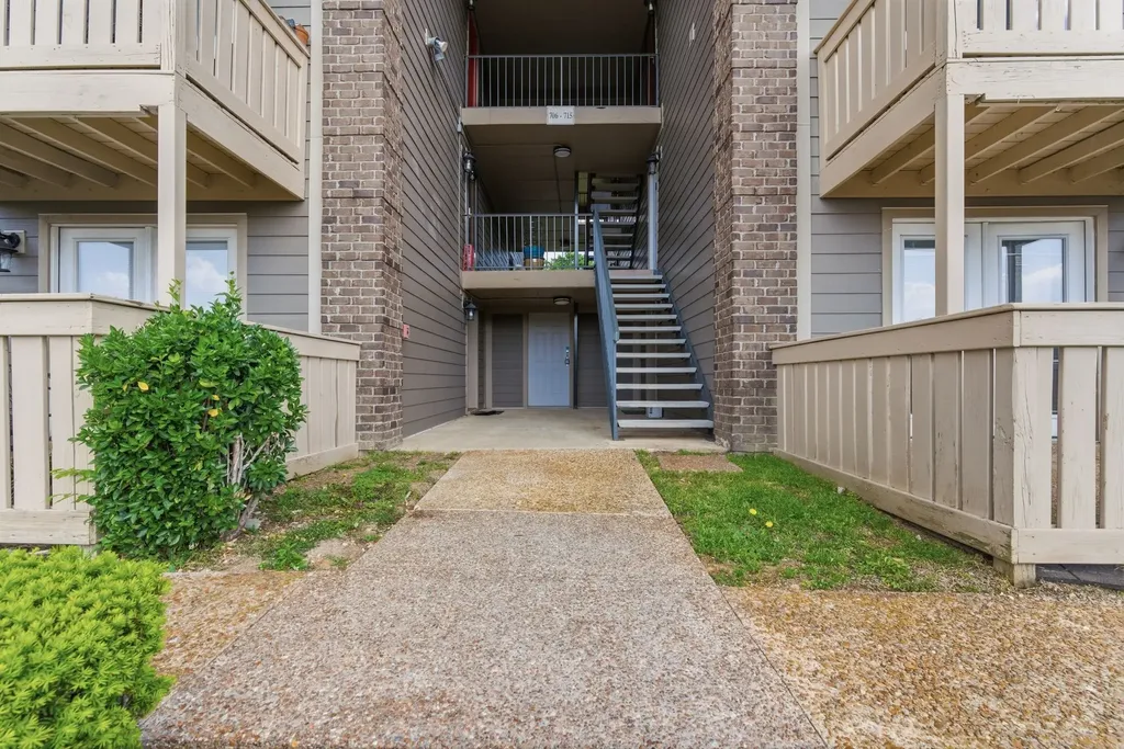 707 Ashlawn Place Nashville TN 37211