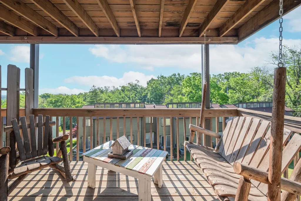 404 Summit Ridge Place Nashville TN 37215