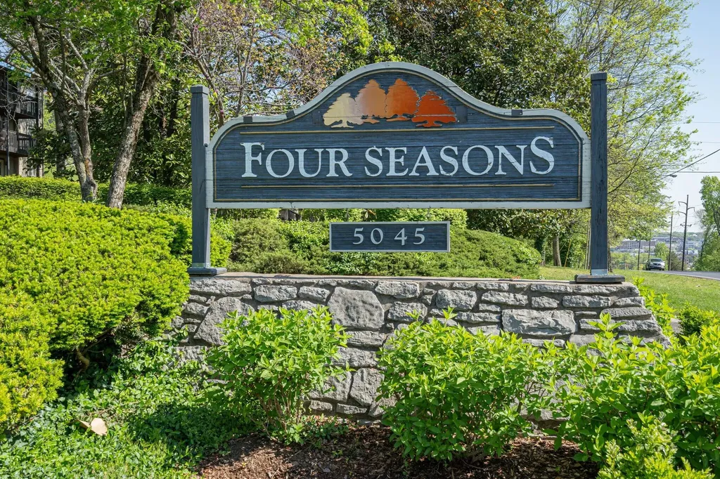 404 Summit Ridge Place Nashville TN 37215