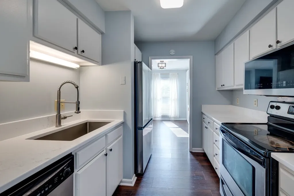 404 Summit Ridge Place Nashville TN 37215