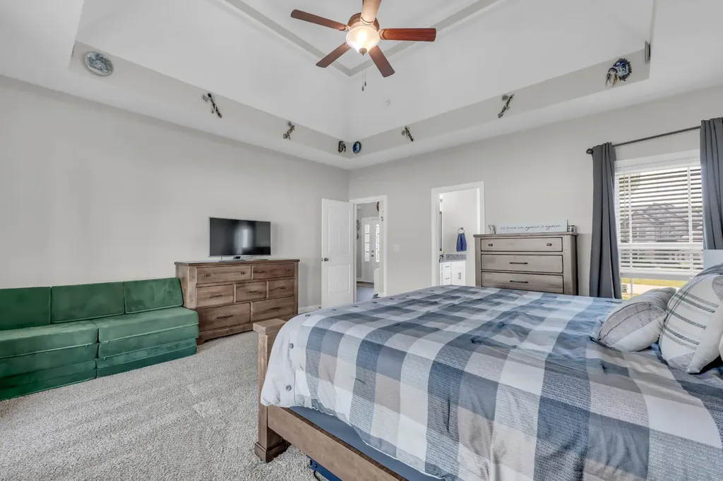 153 Chisum Court Clarksville TN 37043