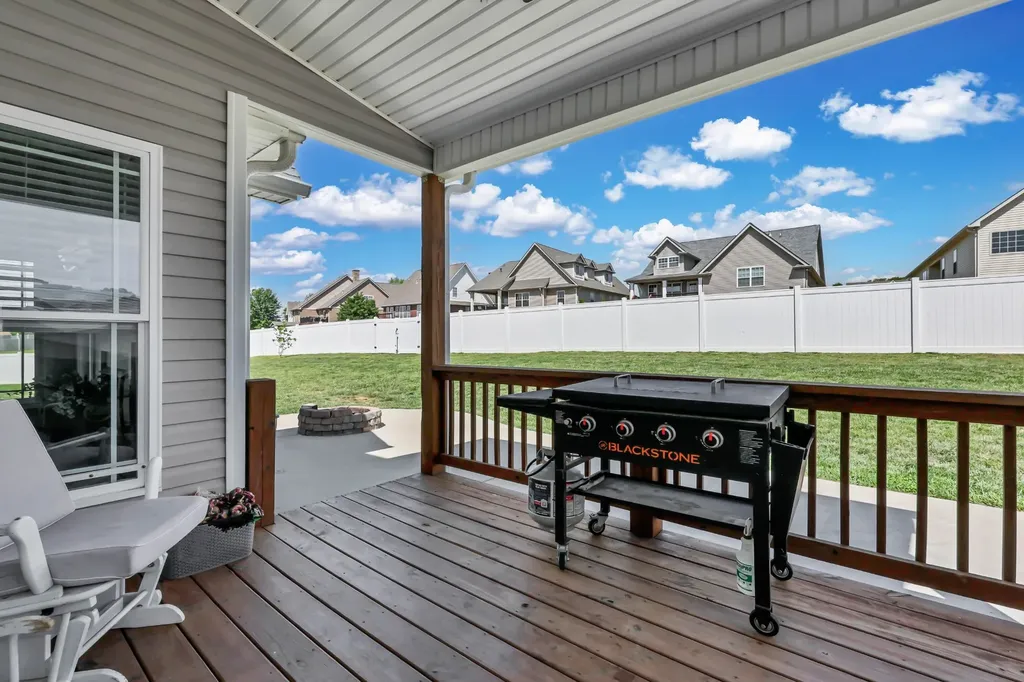 153 Chisum Court Clarksville TN 37043