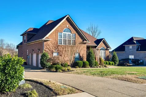 219 Amana Drive Lebanon TN 37087