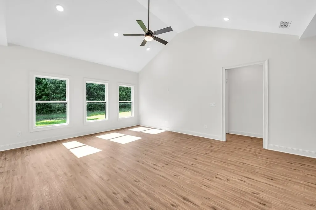 2728 Bains Road Hillsboro TN 37342