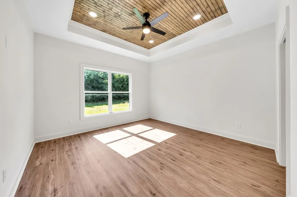 2728 Bains Road Hillsboro TN 37342