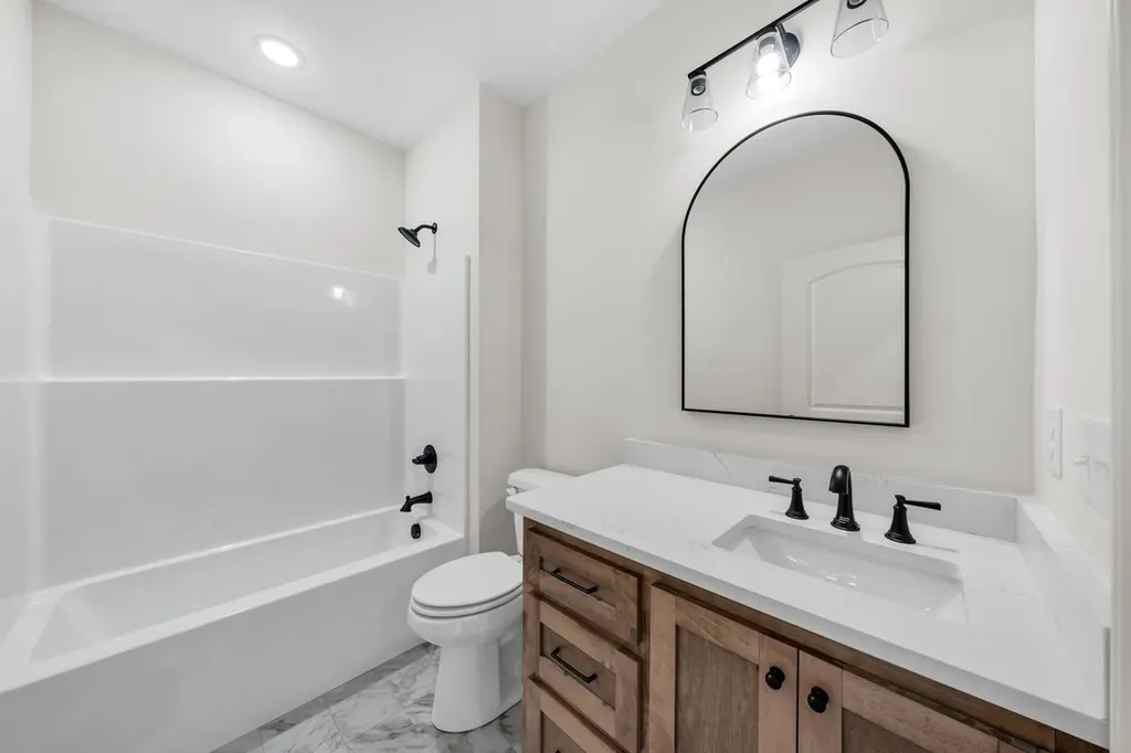 2728 Bains Road Hillsboro TN 37342