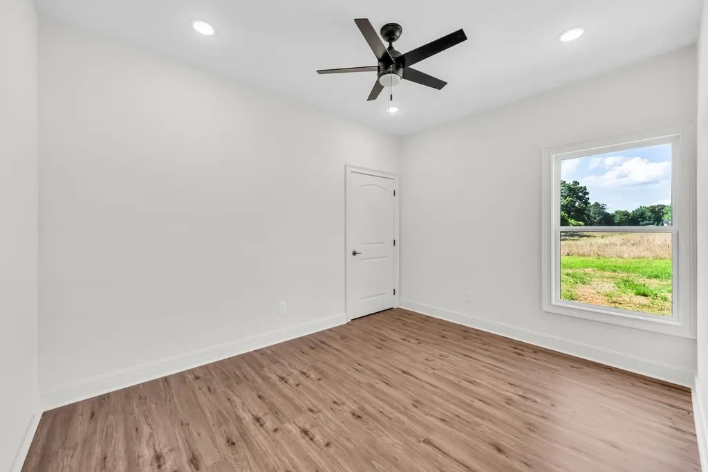 2728 Bains Road Hillsboro TN 37342