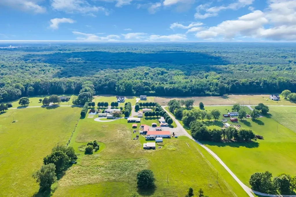 2728 Bains Road Hillsboro TN 37342