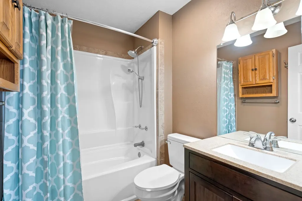 208 Luther Court Dickson TN 37055
