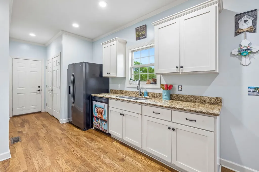 592 Twin Oak Drive Murfreesboro TN 37130